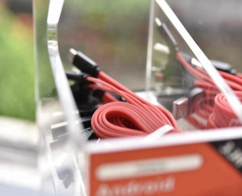 الاكريليك الهاتف الخليوي ملحق عرض موقف للحصول على كابل USB تلميع